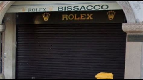 Rolex addio, dopo 162 anni chiude la storica gioielleria Bissacco